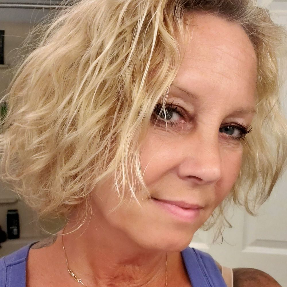 Meet your Posher, Lori